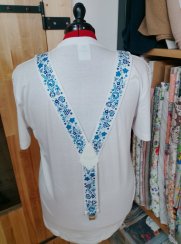 Pánské šle s potiskem - drobný folklor modrá na bílé