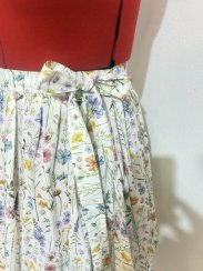 Zavinovací sukně skládaná - luční kvítí